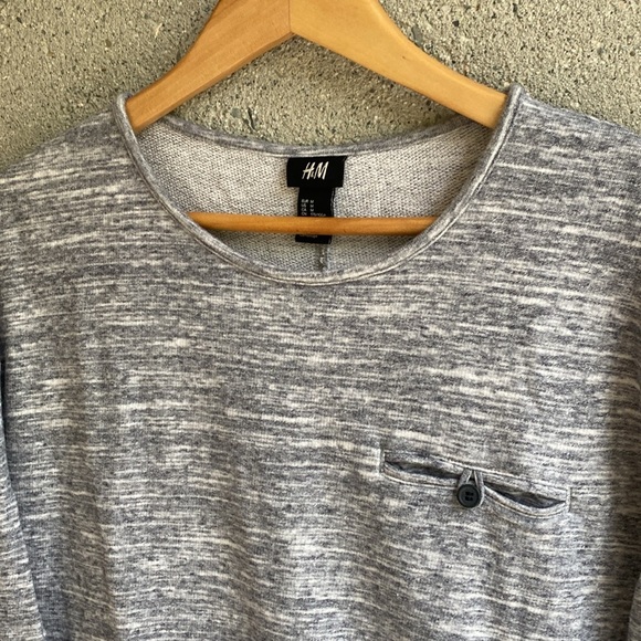Men’s Loose Fit Urban Crew Neck - Picture 2 of 6